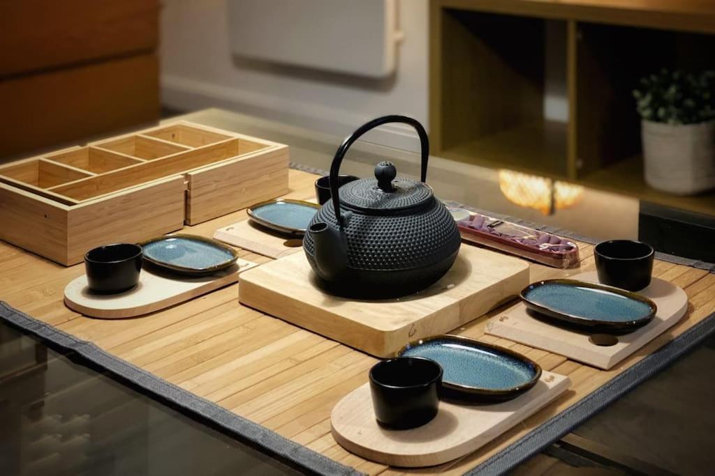 Japanese Style Muji Two-Bedroom Apt Swansea Bagian luar foto